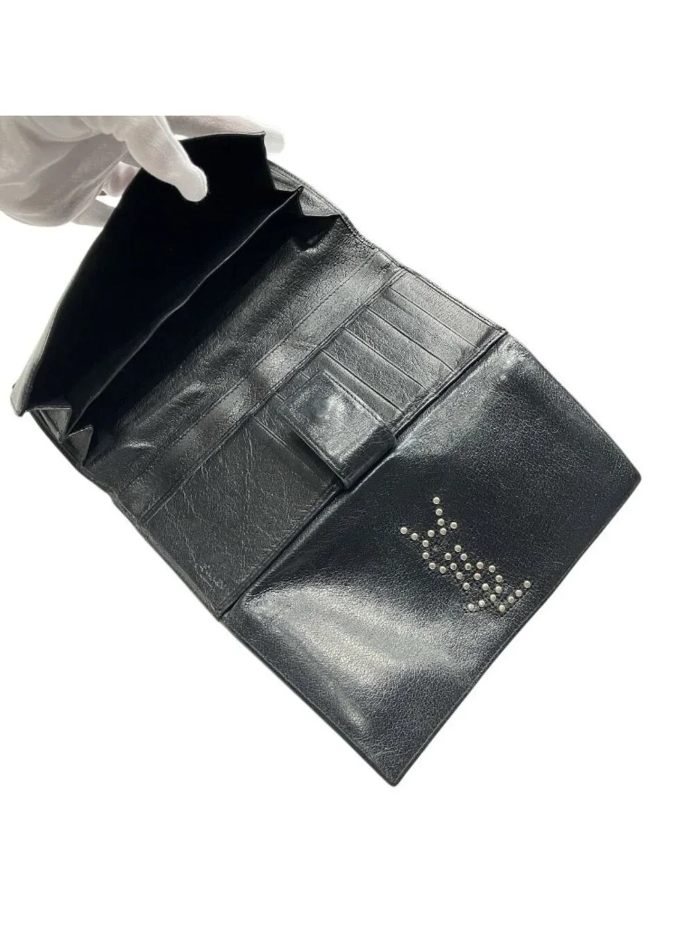 Yves Saint Laurent brand saint